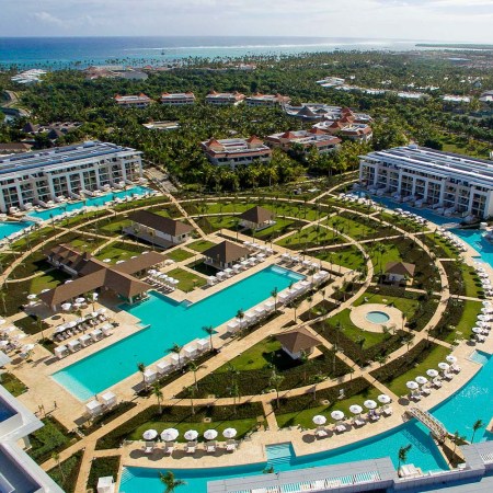 Falcon's Resort