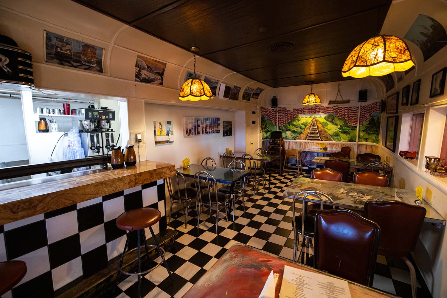 The Luxury Diner