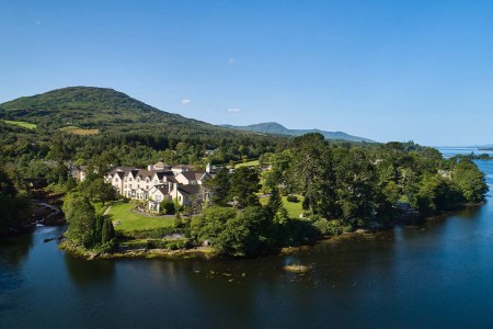 Ireland’s Original 5-Star Lodge Is a Bucket List Item
