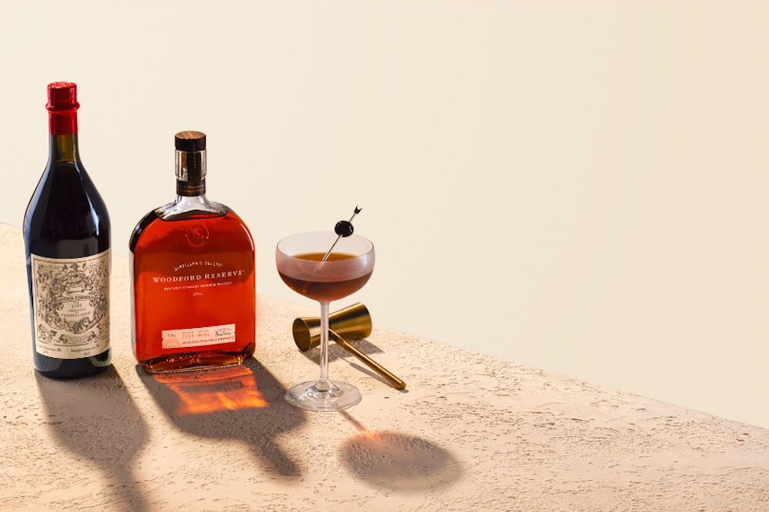 Woodford Reserve Bourbon + Antica Vermouth Manhattan Cocktail Bundle