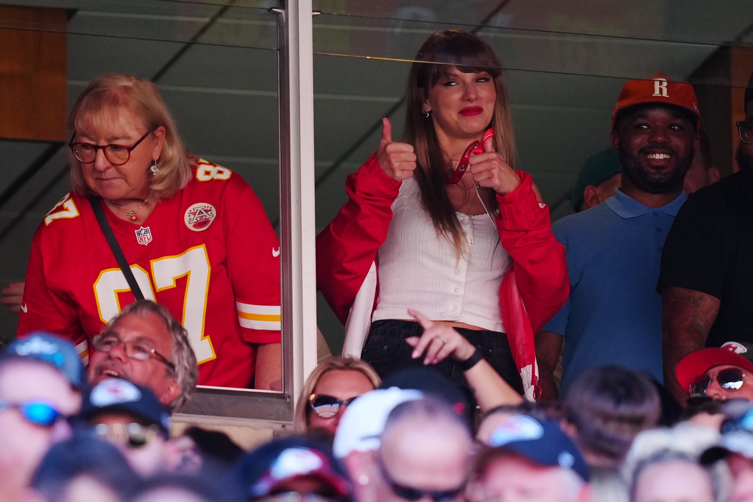 Taylor Swift at Chiefs game