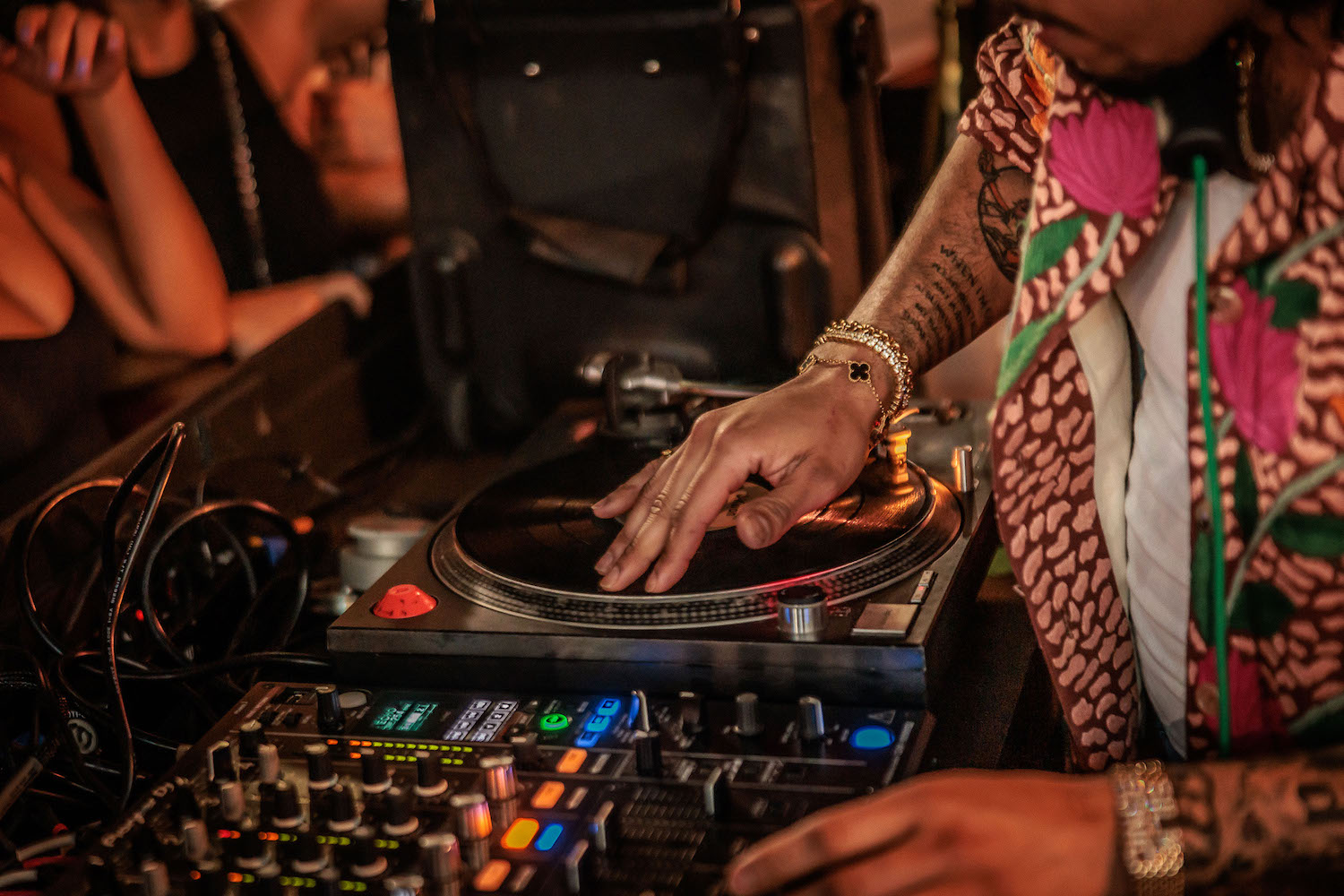 Anderson Paak on the turntables at dante's hifi in miami