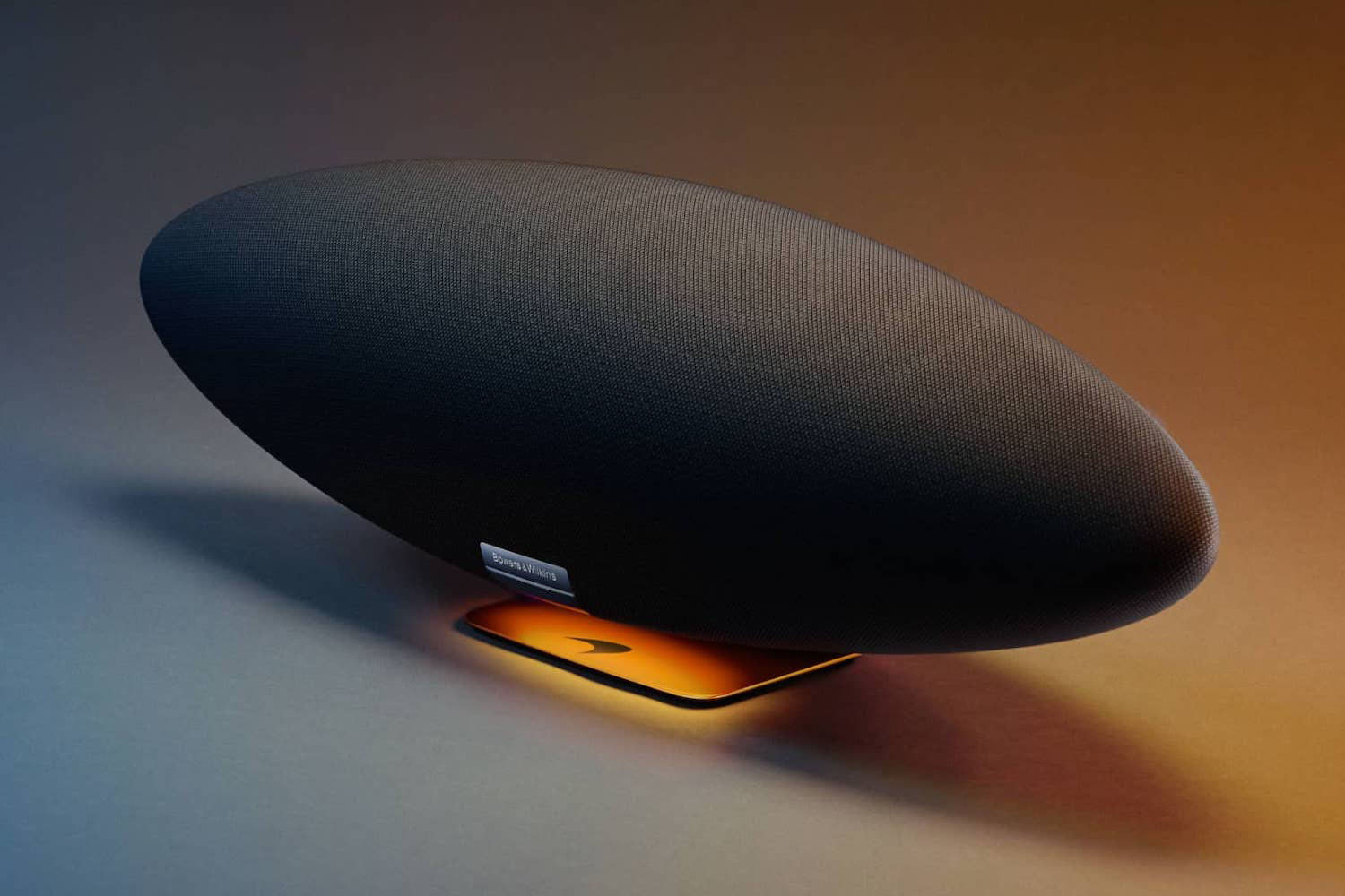 Bowers &amp; Wilkins Zeppelin McLaren Edition