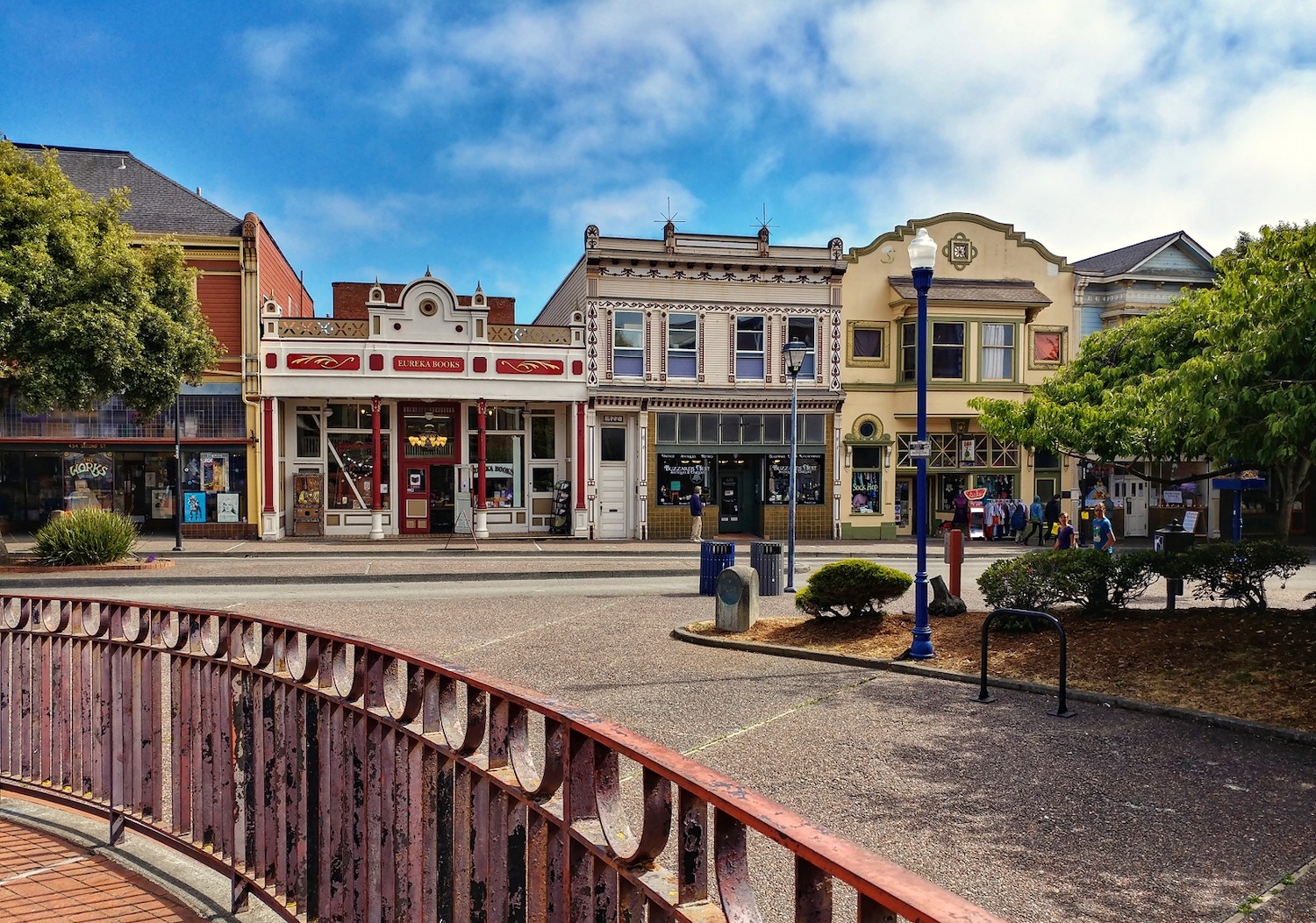 Street with strip of stores