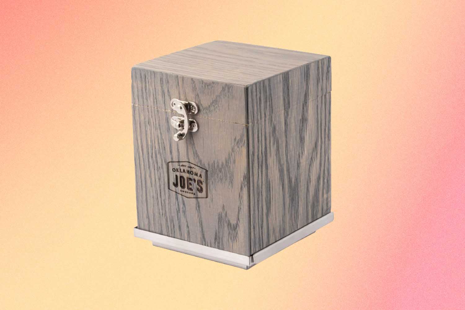 Oklahoma Joe's Cocktail Smoking Box