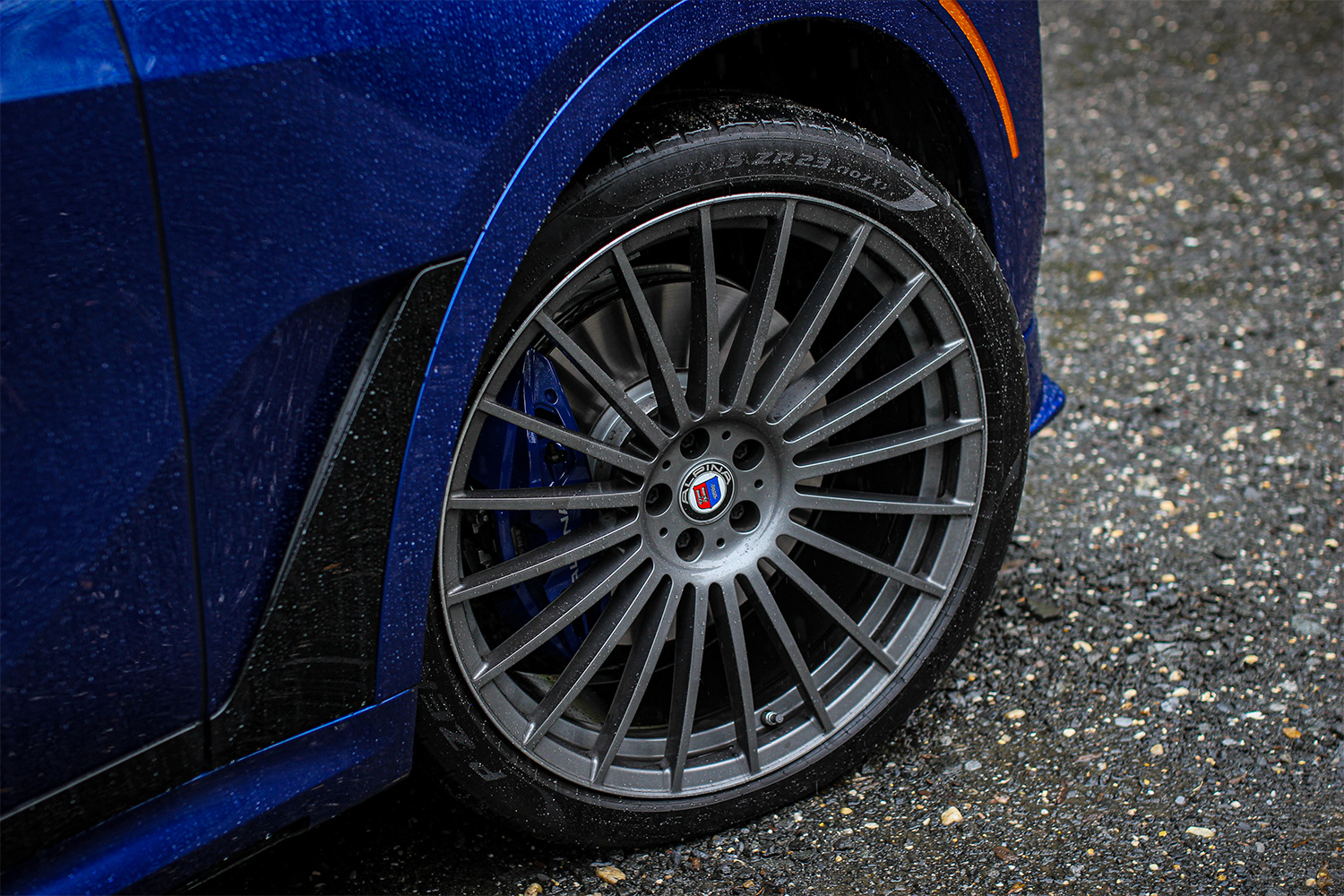 Alpina badging on the XB7 wheels
