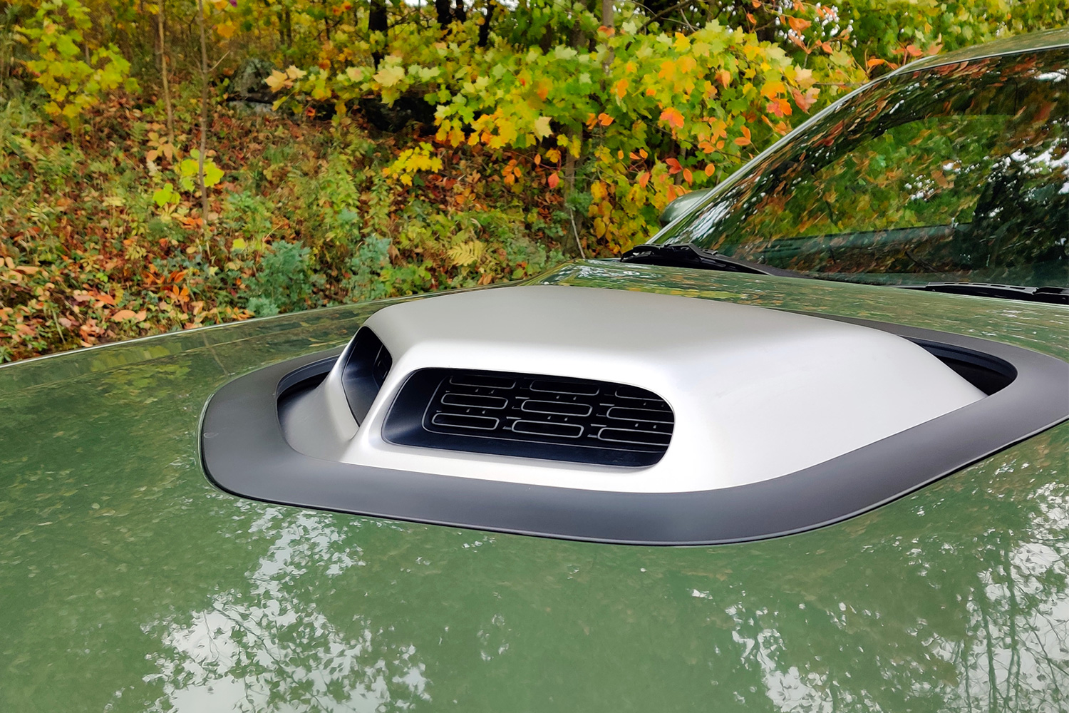 The hood scoop on the Dodge Challenger Scat Pack Swinger