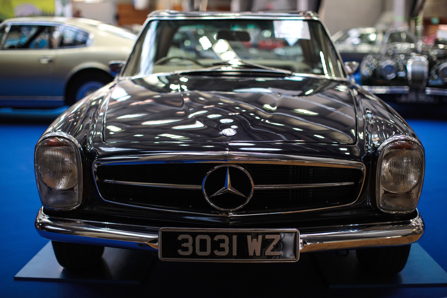 1968 Mercedes Benz 280SL
