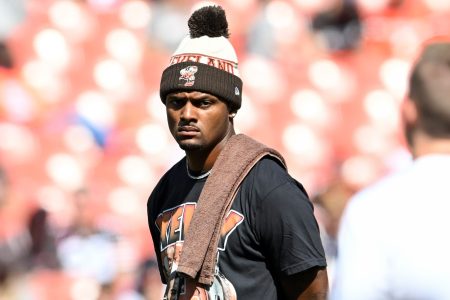 The Top NFL Storylines of Week 6: Jalen Hurts, Deshaun Watson and DeVante Parker