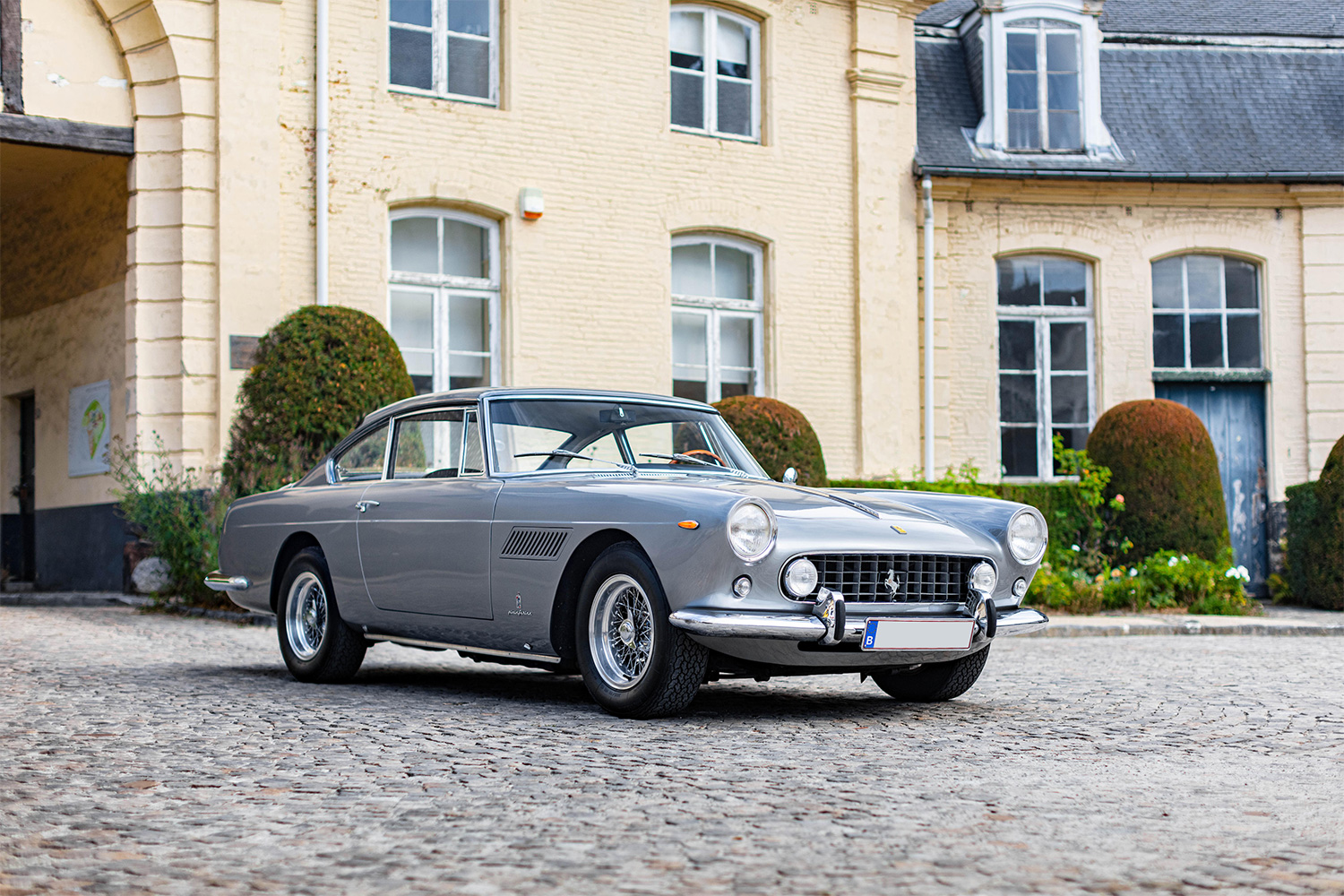 1962 Ferrari 250 GTE 2+2 Series II