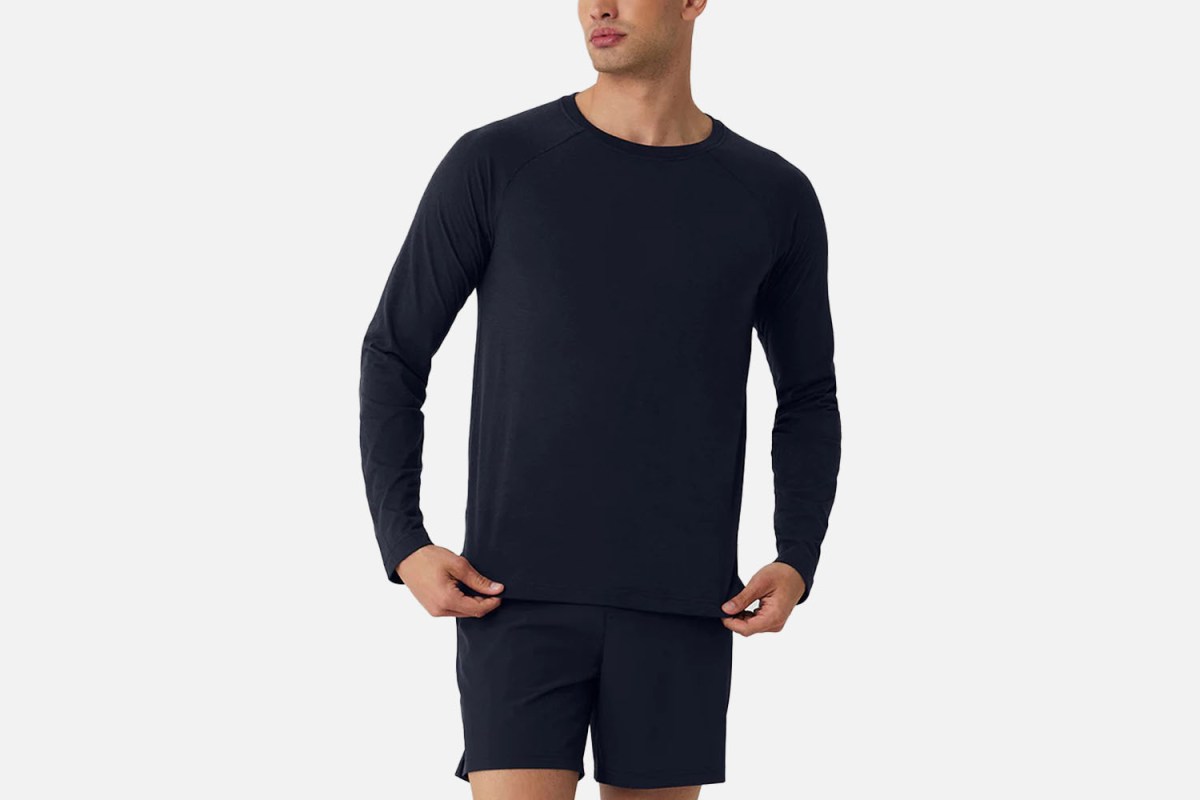 Alo Yoga Triumph Long Sleeve Tee