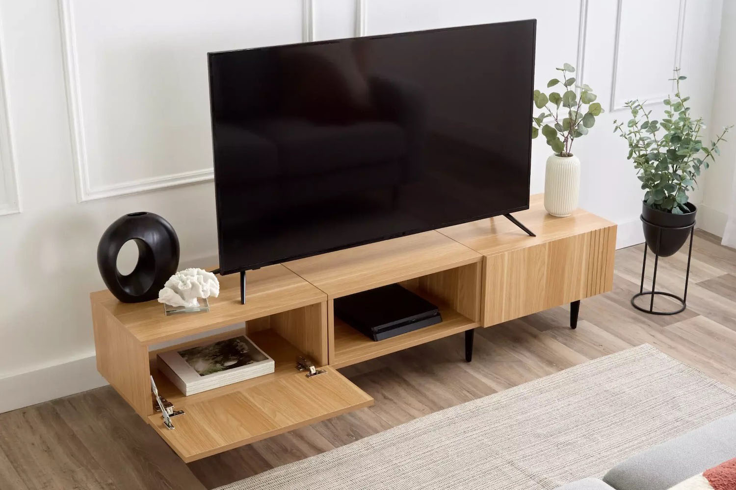 Cozey Stella media console