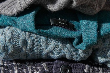Whether you’re hunting for the perfect mock neck sweater or searching for a crowd-pleasing gift, VINCE covers all your bases with ready-to-wear and home collections in irresistible palettes. 