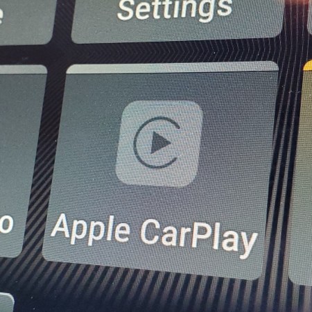 Apple CarPlay