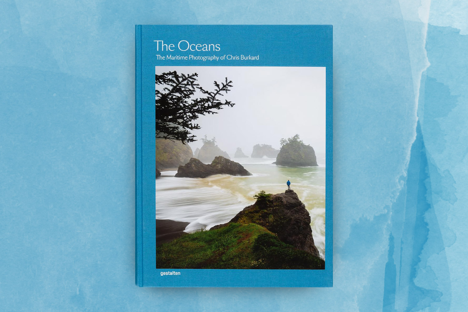 See the 7 Seas Through a Surf Photographer’s Lens