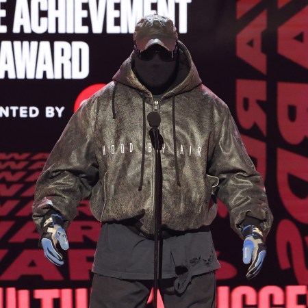 Kanye West, 2022
