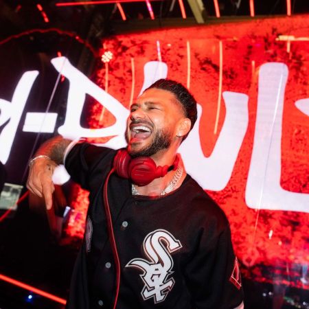 Jersey Shore star Pauly D djing