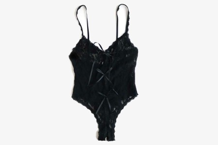 Hanky Panky Signature Lace Crotchless Teddy Black