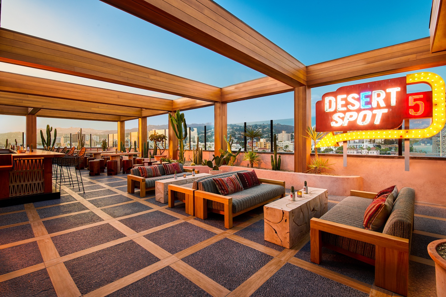 Desert 5 Outdoor Seating