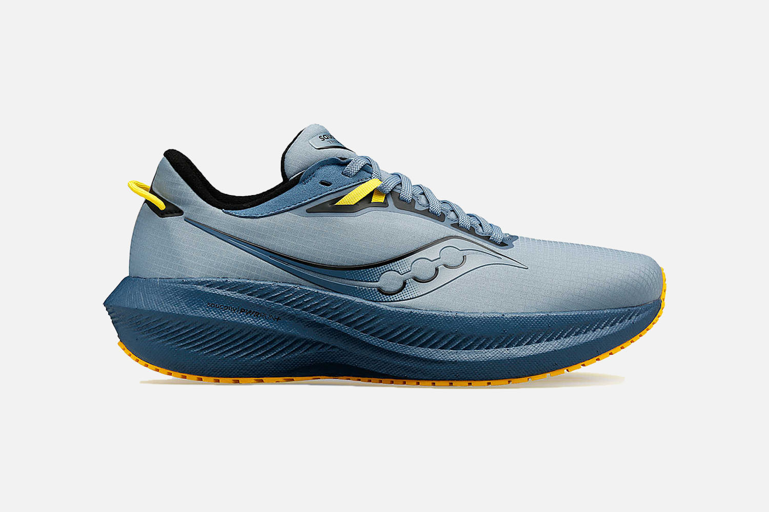 Best Max Cushioning: Saucony Triumph 21 Runshield