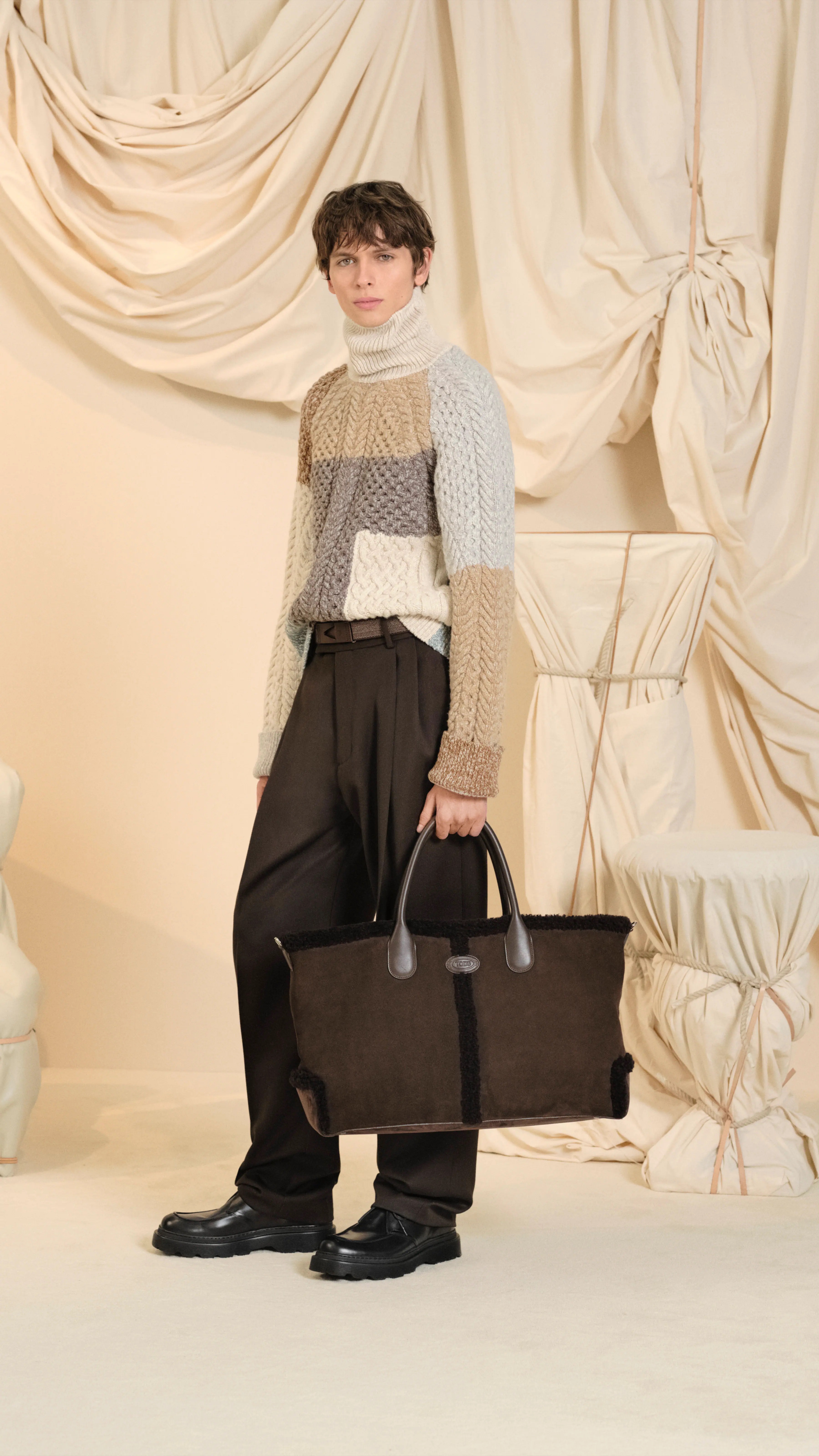 A model poses for Tod's