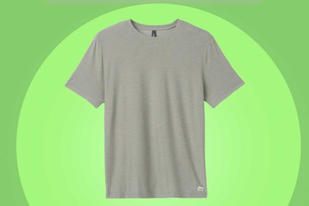 Stuff We Swear By: Two Years Later, and This Vuori Tee Is Still My Favorite Workout Shirt