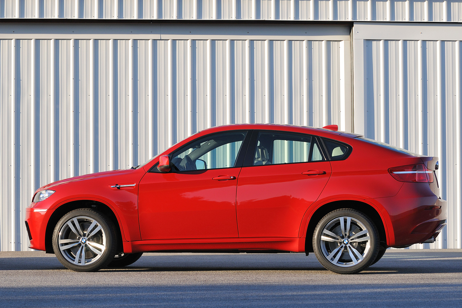 The first BMW X6 M, which went on sale in 2009