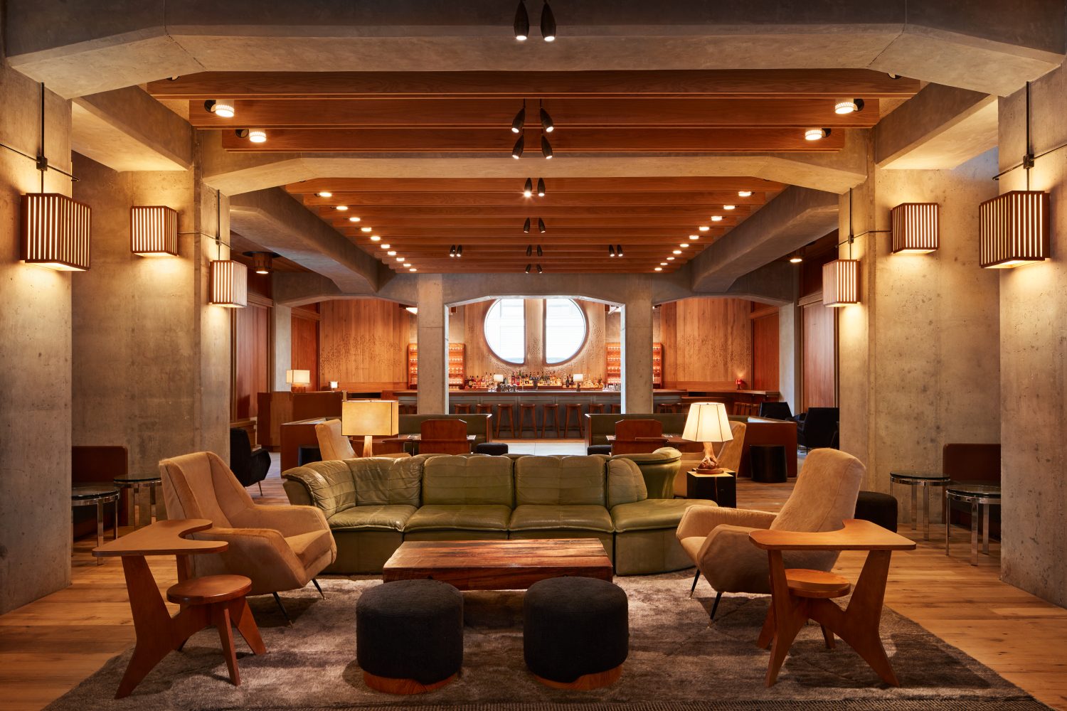 hotel bar