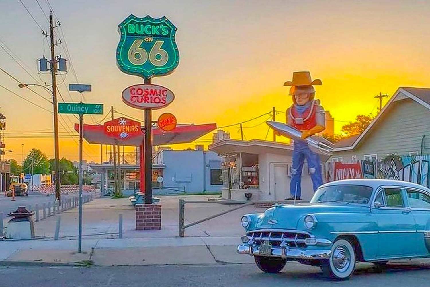 Buck Atom's