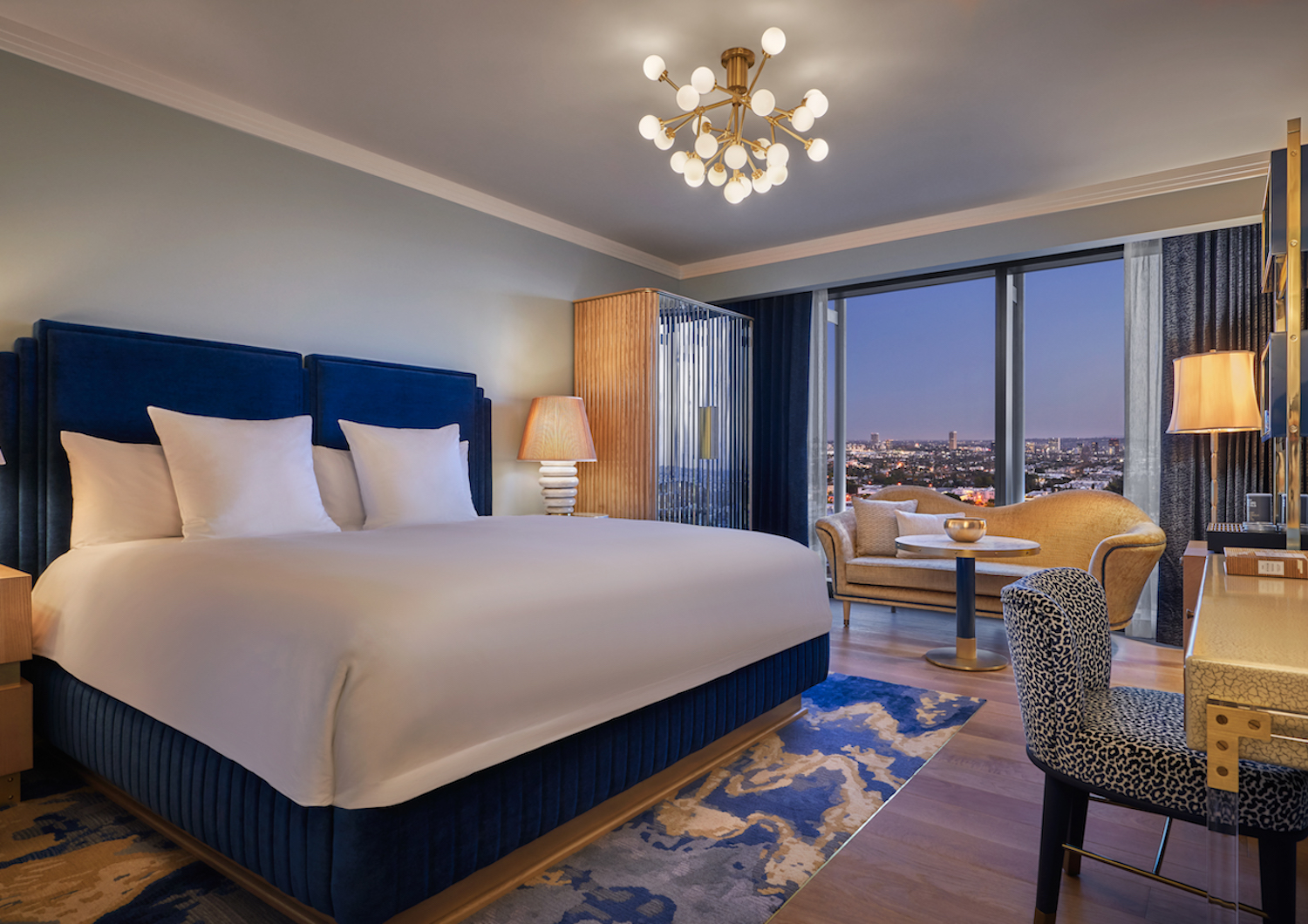 King suite in The Pendry