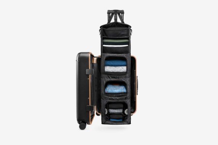 Solgaard Carry-On Closet Original