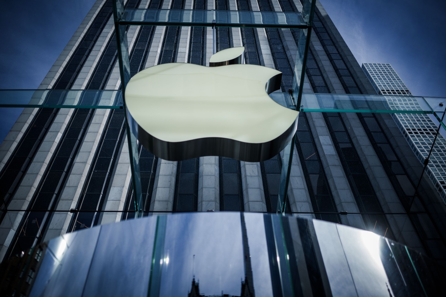 Apple logo