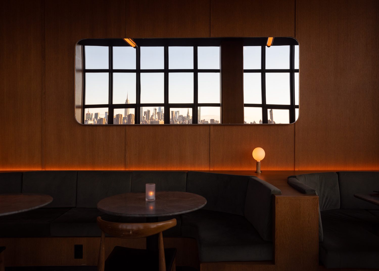 hotel bar