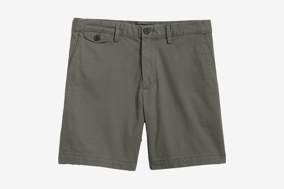 Banana Republic 7″ Lived-In Short
