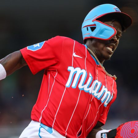 Jazz Chisholm of the Marlins runs the bases
