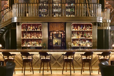 Atlas in Singapore, a 2 PIN bar winner on the Pinnacle Guide