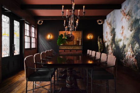 El Carlos Elegante private dining room