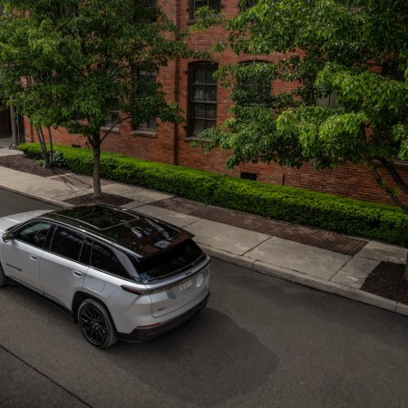 2024 Jeep Wagoneer S