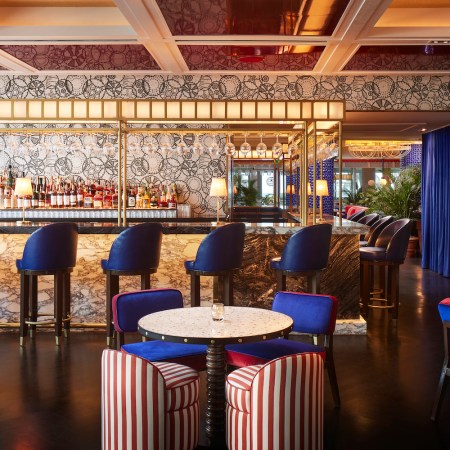 The bar at Mirabella Coastal Italian in the Fontainebleau