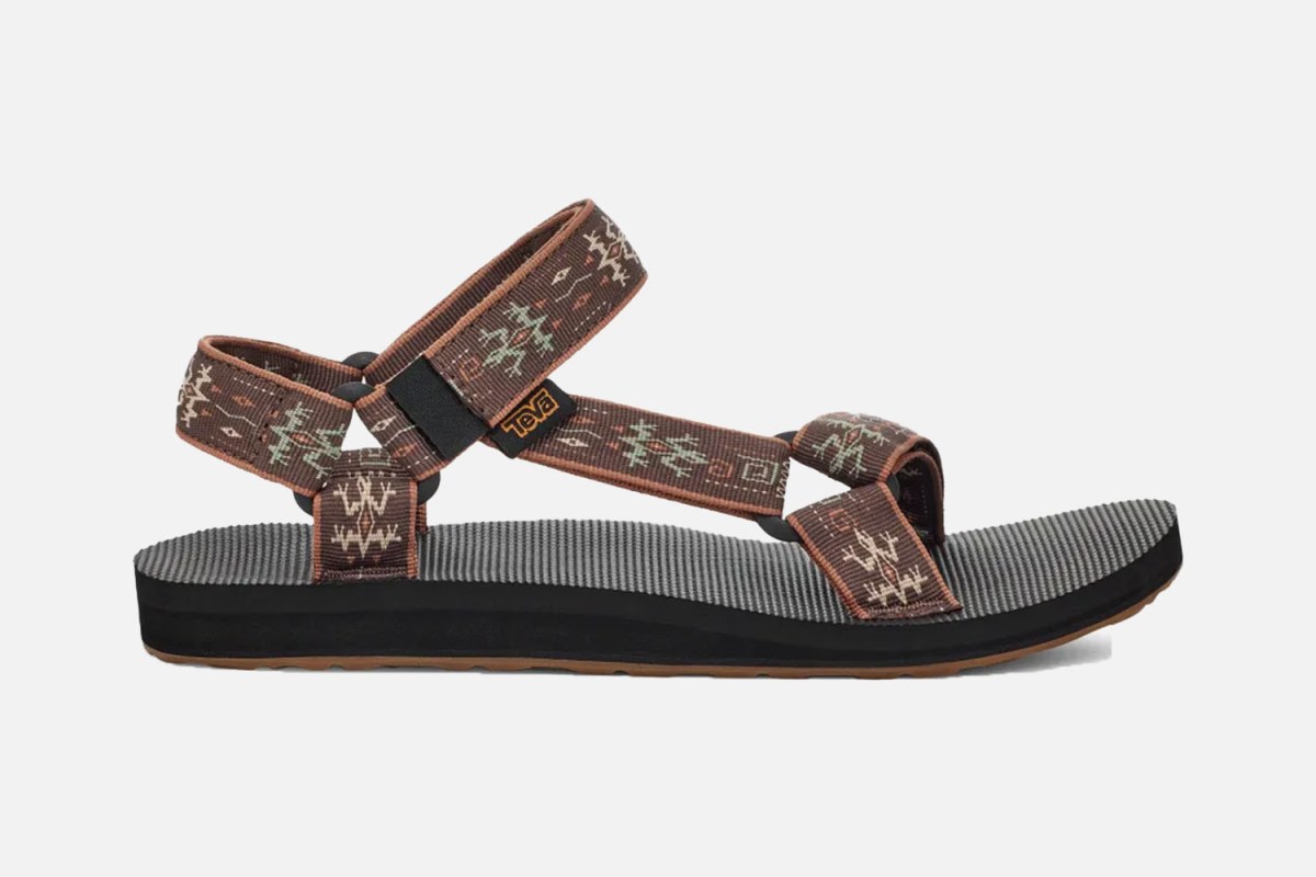 The Affordable Darling: Teva Original Universal Sandal