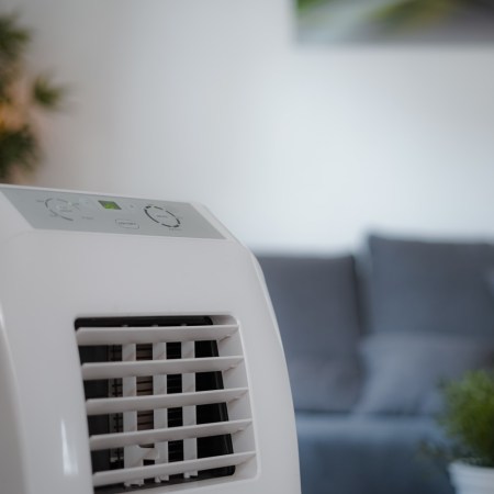 Portable air conditioner