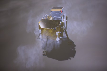 Simulated Chang'e-4 landing