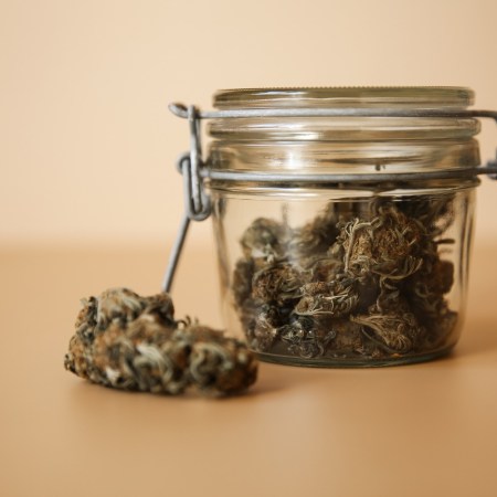 Weed jar