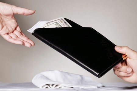 California’s Junk Fee Ban No Longer Clashes With Restaurant Fees