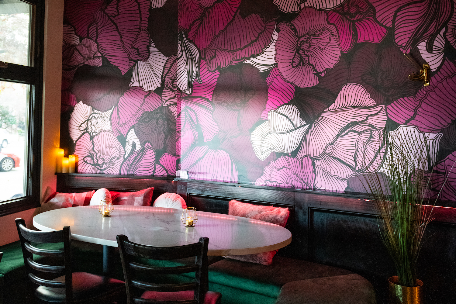 Le Mont Royale is a French Canadian bar with the atmosphere of the trendiest house party in the world