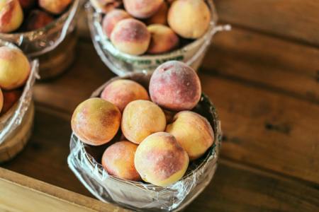 Peaches Are Having a Glorious Season. Here’s How to Make the Most of It.