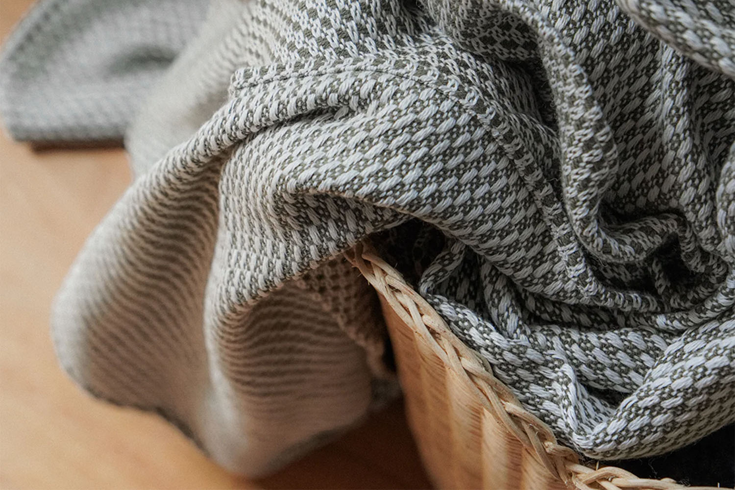 Faribault Mill North Star Crepe Throw