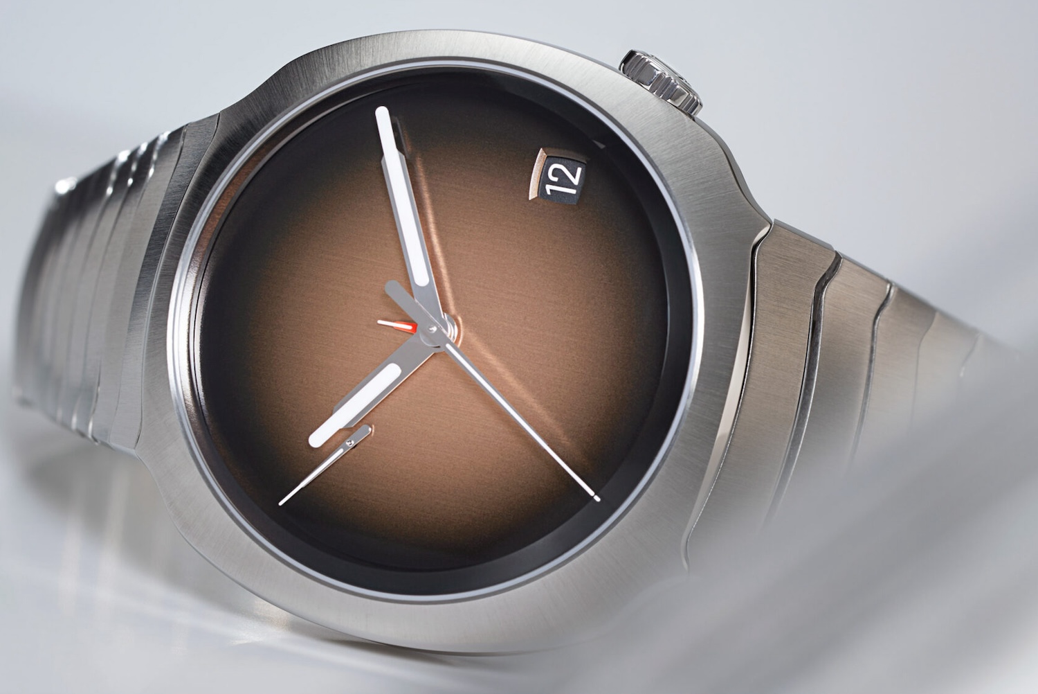 H. Moser &amp; Cie Streamliner Perpetual Calendar Concept ‘Smoked Salmon’