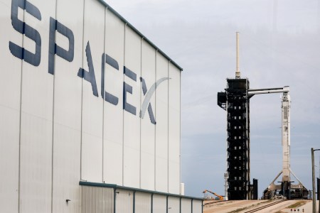 SpaceX’s Criticisms of the FAA Are Heating Up