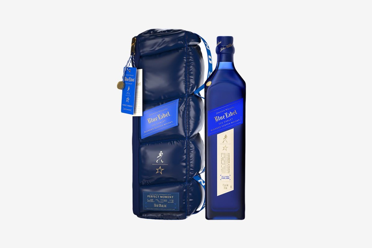Johnnie Walker Blue Label Ice Chalet
